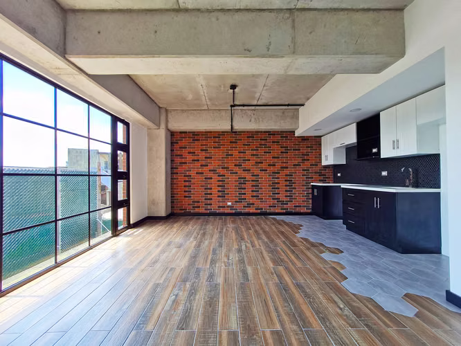 Apartamento en La Villa, Zona 14 - Miniatura 2