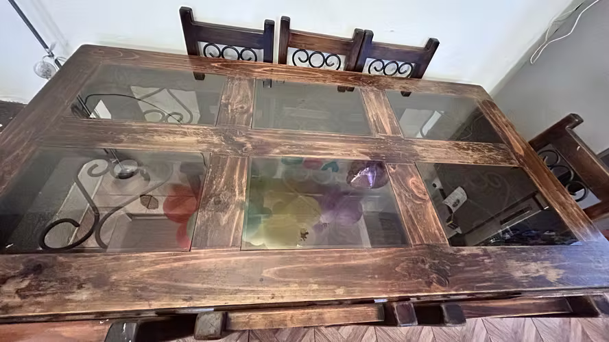 Comedor de madera 
