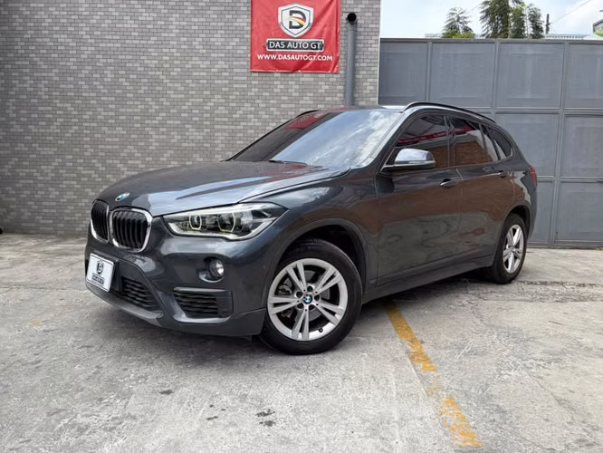 BMW X1 sDrive 18I de Agencia Modelo 2019 - Imagen 3