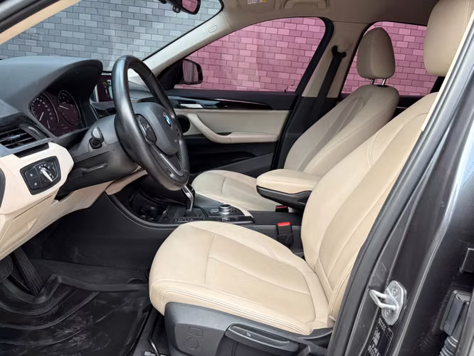 BMW X1 sDrive 18I de Agencia Modelo 2019 - Imagen 4