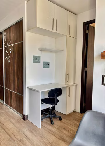 APARTAMENTO AMUEBLADO EN RENTA EN ZONA 10, VIVALT - Miniatura 5