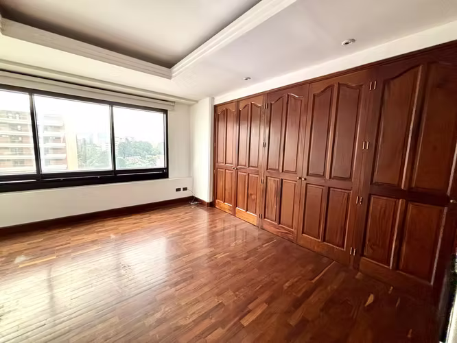 Alquiler apartamento 2 habitaciones en San Ignacio con cuarto de servicio  - Imagen 8