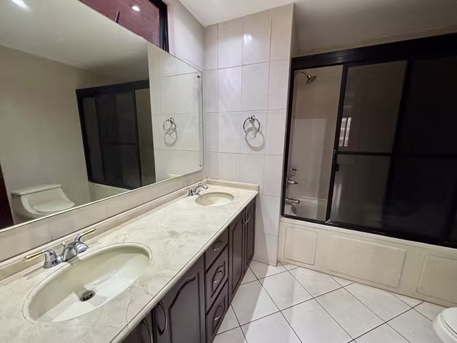 Venta Apartamento 2 habitaciones en San Ignacio Zona 10 