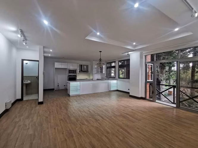 PRECIOSO APARTAMENTO EN TORRE OAKLAND 1 ZONA 10 - Imagen 1