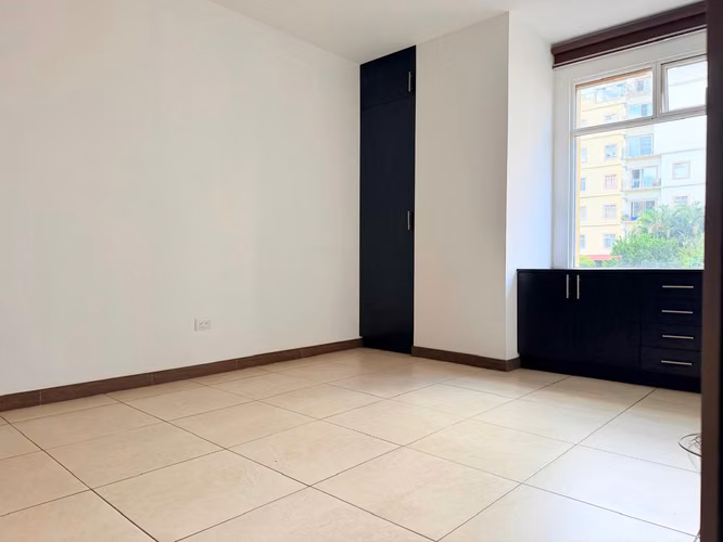 APARTAMENTO EN RENTA EN ZONA 11, SANTA MARÍA DE LAS CHARCAS - Miniatura 3
