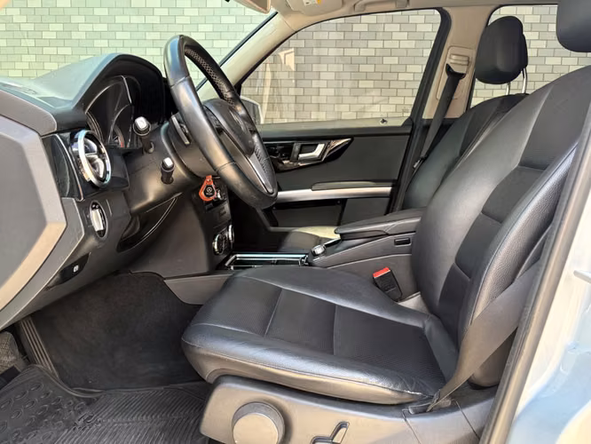 Mercedes-Benz GLK 250 4Matic Agencia Modelo 2014 - Imagen 4