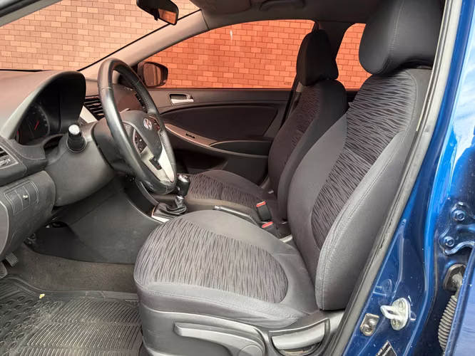 Hyundai Accent GLS de Agencia Modelo 2017 - Imagen 5
