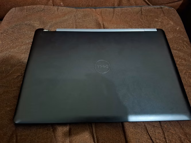 Laptop Dell core i5 rapida - Imagen 6