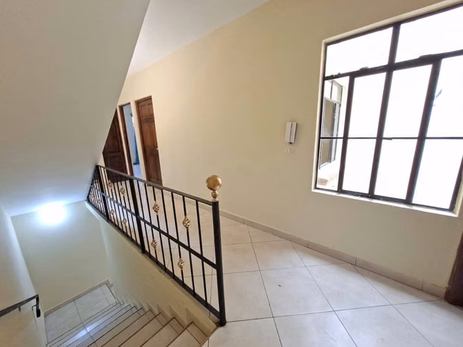RENTO CASA EN ZONA 12 - PRADOS DE MONTE MARIA - Miniatura 7