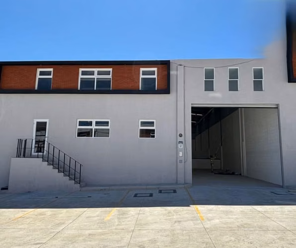 BODEGA EN RENTA EN COMPLEJO LAS TUNAS EL NARANJO ZONA 4 DE MIXCO