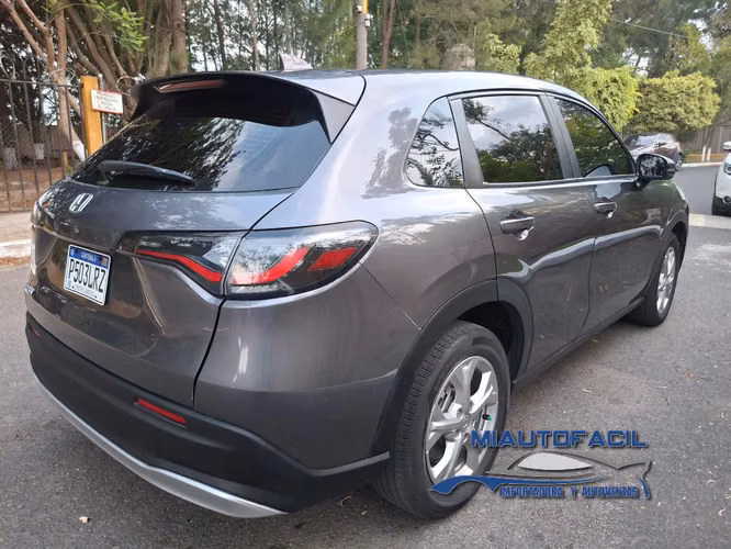 Honda HRV LX AWD M. 2024