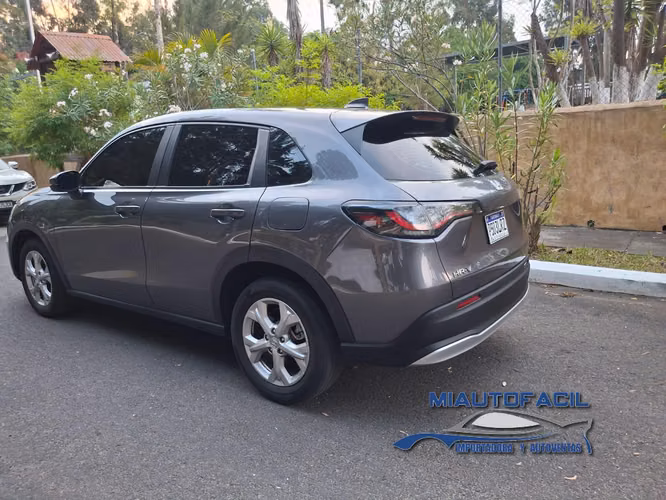 Honda HRV LX AWD M. 2024