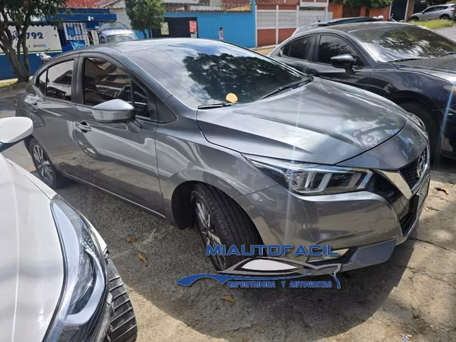 Nissan Versa de Agencia M. 2023 - Imagen 1