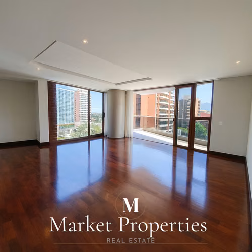 Apartamento en renta en Santa Inés Zona 14 de 3 habitaciones y 172.69 m²