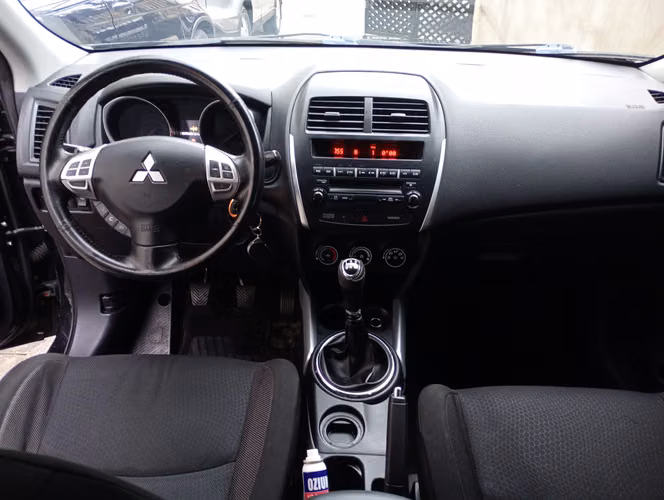 Mecánico Mitsubishi otlauder SPORT 2011 - Imagen 6
