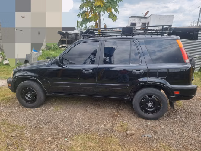Vendo o cambio honda crv 2000 por pickup extracab