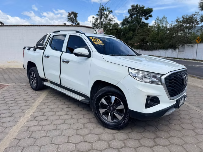 VENDO CHANGAN HUNTER PICKUP 2022