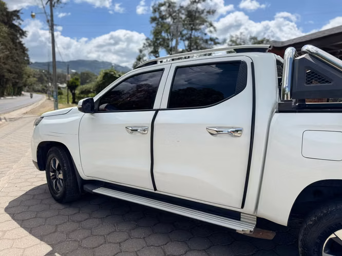 VENDO CHANGAN HUNTER PICKUP 2022