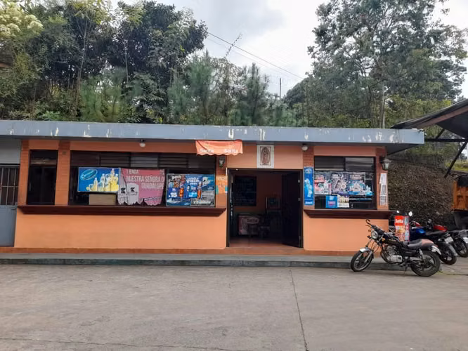 Gasolinera Km 37 Carretera a San Raymundo