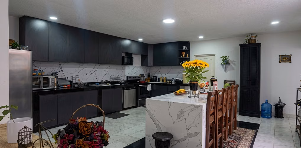 Vendo casa  Residenciales Arrazola III | 4 habitaciones | $1,300,000 | 450 mts2 - Carretera a El Salvador  
