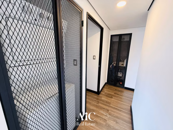 APARTAMENTO AMPLIO Y MODERNO  2 HABITACIONES ZONA 14 EDIF. ZOE - Miniatura 7