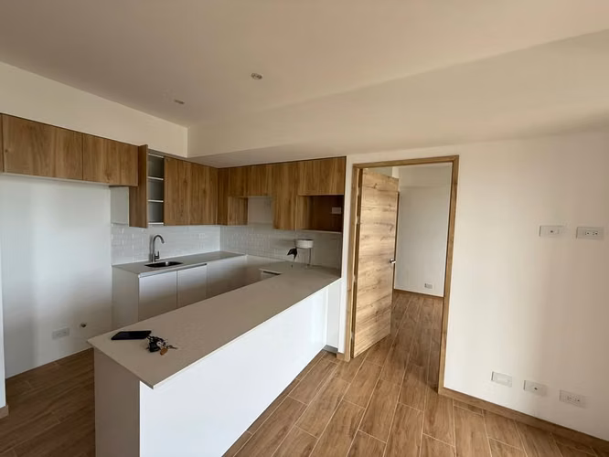 Apartamento nuevo en Zona 9 - Imagen 2