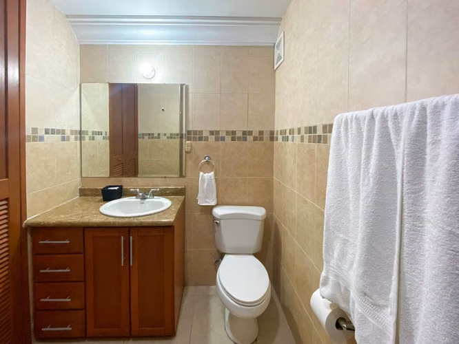 Rento apartamento amueblado 1 habitación - Q3,500 - Edificio Veremos zona 16  - Imagen 5