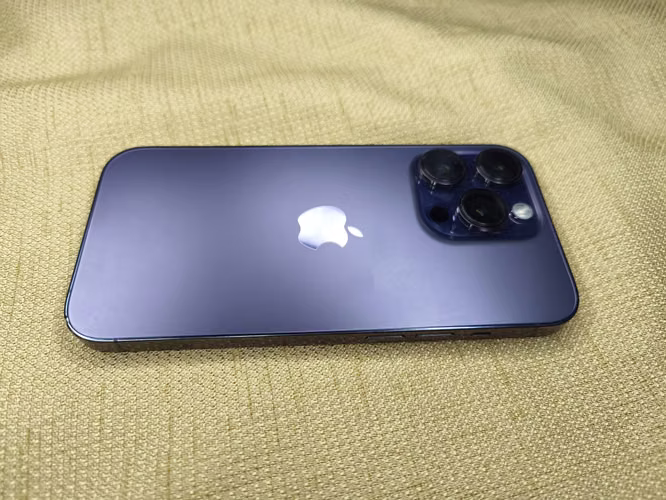 IPHONE 14 PRO BATERÍA 99%