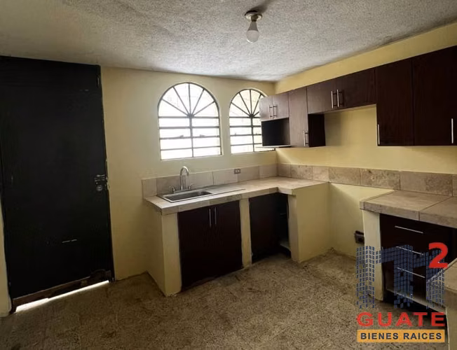 Alquilo Casa en Zona 15 - Miniatura 7