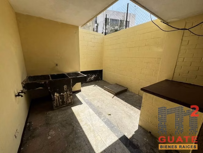 Alquilo Casa en Zona 15 - Miniatura 2