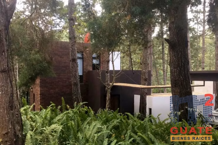 Alquilo Casa en condominio en Muxbal