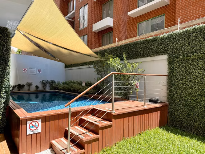 APARTAMENTO AMUEBLADO EN RENTA / VENTA EN ZONA 10, VIVALT - Imagen 13