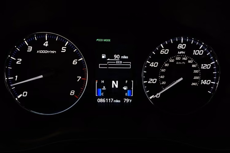 MITSUBISHI OUTLANDER 2018, 3 FILAS, BOLSAS INTACTAS 