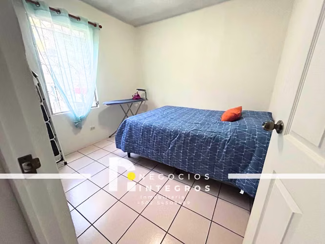 CASA REMODELADA EN VENTA EN LLANO ALTO, VILLA NUEVA - Imagen 6