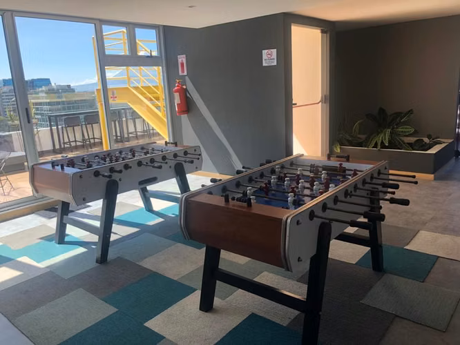 ¡Exclusivo Apartamento Semi Amueblado en CityHaus Zona 10 con Vista! - Imagen 17