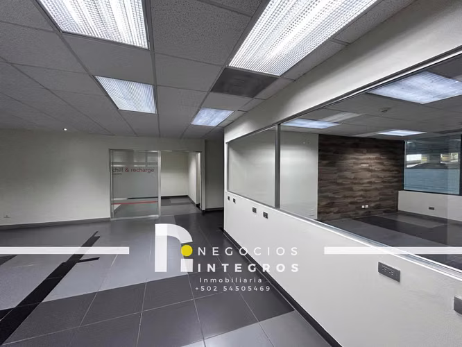 ALQUILO OFICINA EN EUROPLAZA ZONA 14 - 229 m2 J