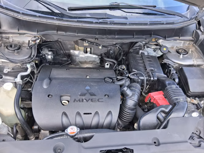 MITSUBISHI OUTLANDER SPORT 2014 4X4 RECIEN IMPORTADA / VISACUOTAS / RECIBO CARRO - Imagen 9