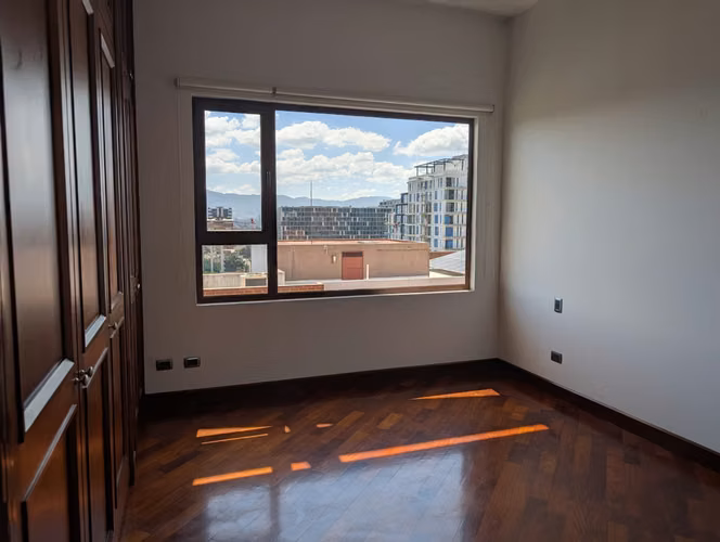 ESPECTACULAR PENTHOUSE EN RENTA ZONA 10 - Imagen 10