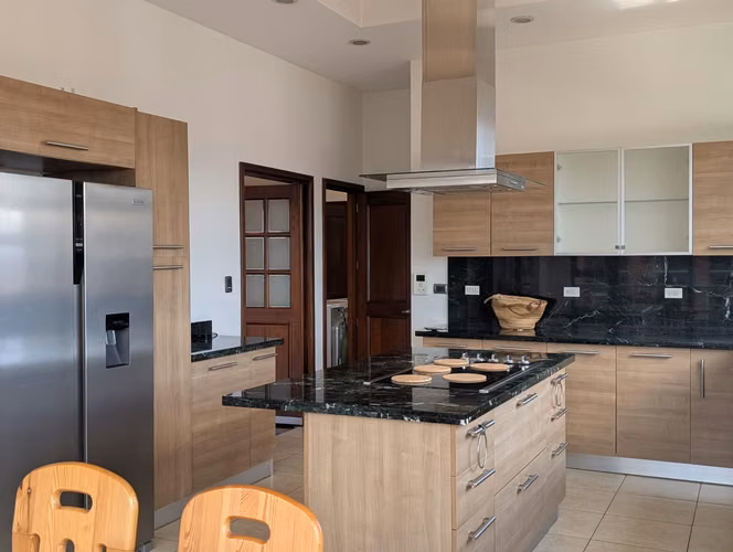 ESPECTACULAR PENTHOUSE EN RENTA ZONA 10 - Imagen 6