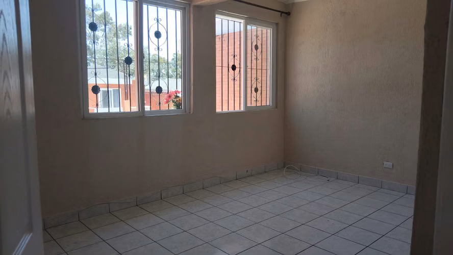 CASA EN RENTA EN ALAMEDAS DEL ENCINAL ZONA 7 DE MIXCO - Imagen 7