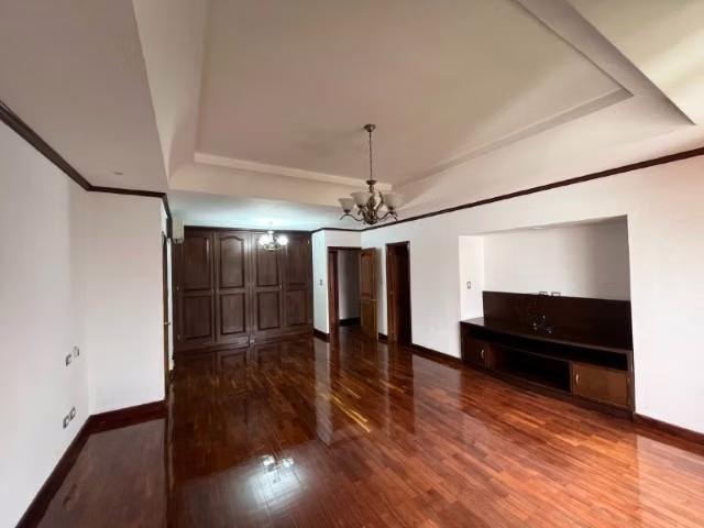 HERMOSO PENTHOUSE EN VENTA EN TORRE CASTELAR ZONA 10 - Imagen 4