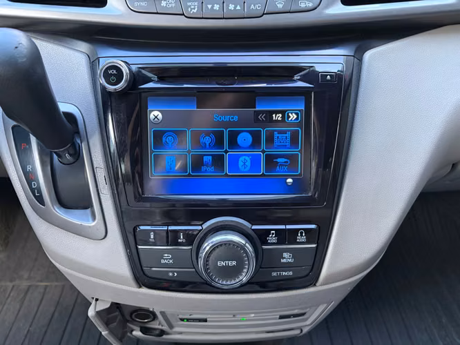 Honda Odyssey EX de Agencia Modelo 2016 - Imagen 9