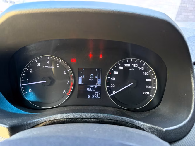 Hyundai Creta de Agencia Modelo 2018 - Imagen 9
