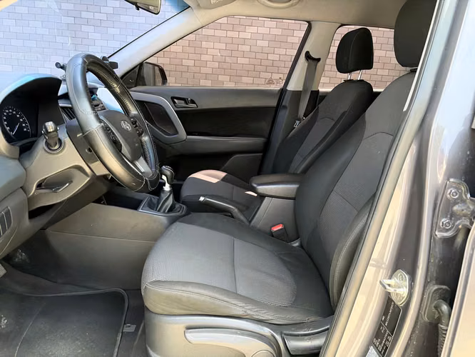 Hyundai Creta de Agencia Modelo 2018 - Imagen 4