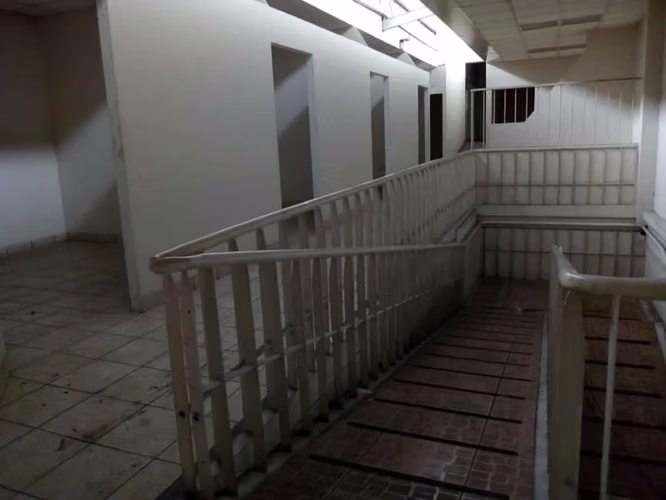 Building in area 1