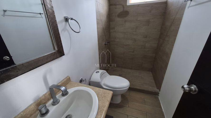 Se vende amplio y moderno apartamento en carretera a El Salvador  - Imagen 9