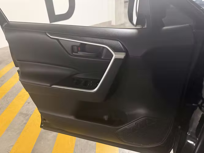 RAV4 2023 de Agencia - Imagen 8