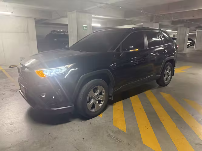 RAV4 2023 de Agencia - Imagen 4