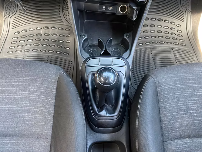Kia Picanto LX de Agencia Modelo 2020