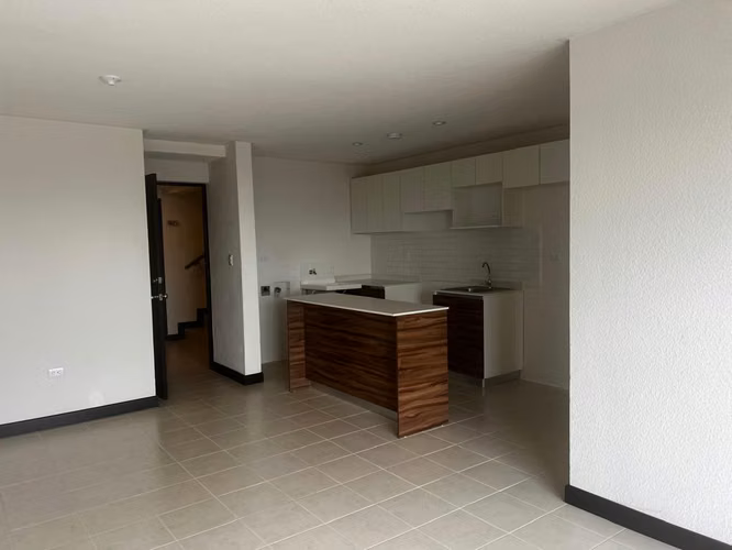 Apartamento en Boca del Monte, Villa Canales